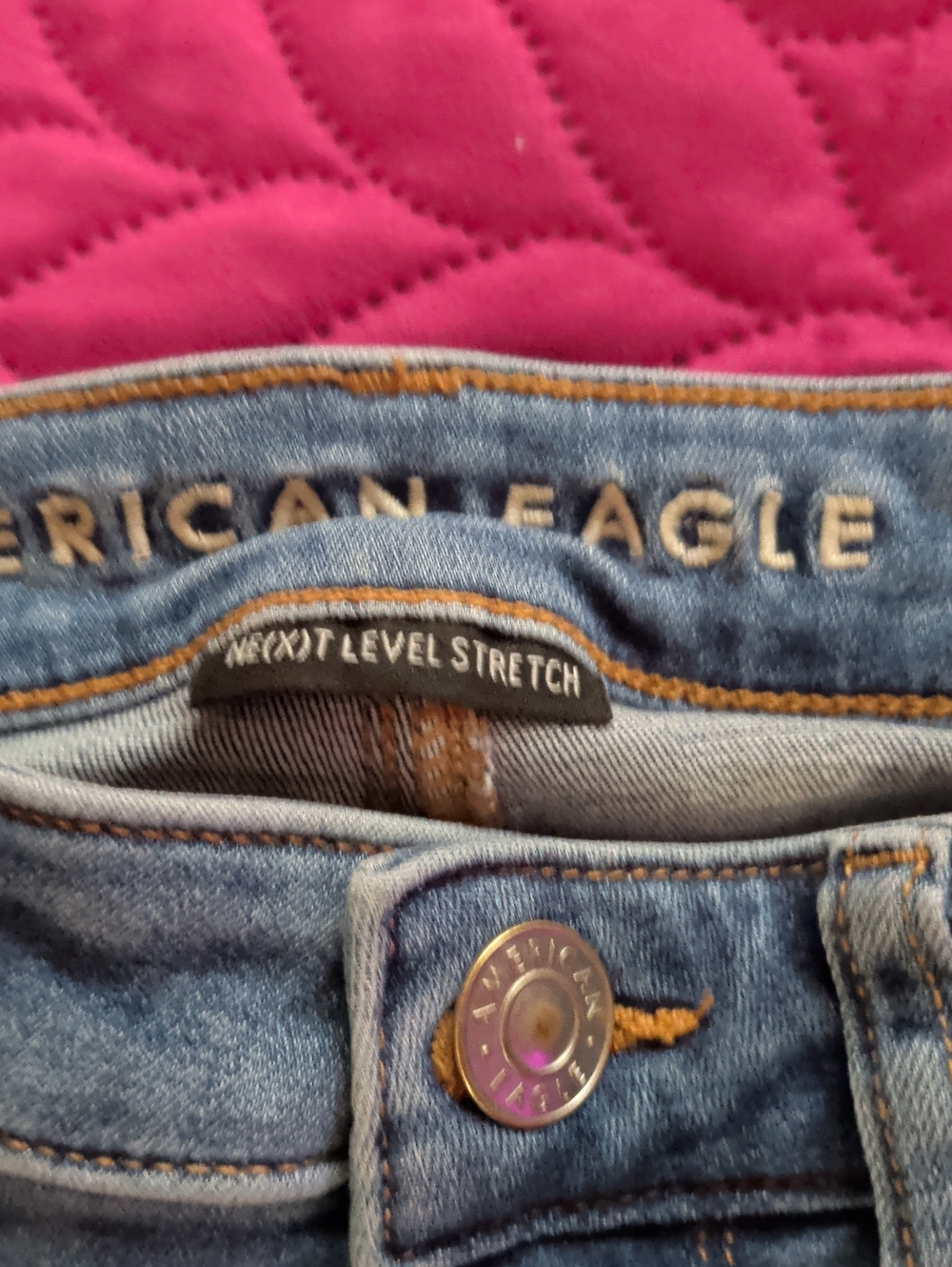 American Eagle Outfitters Light Wash Blue Stretch Jeans